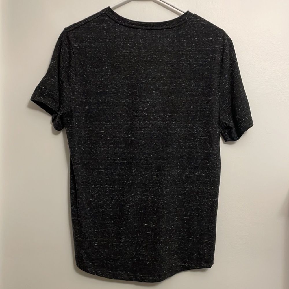 MUTUAL WEAVE VNECK SHORT SLEEVE SHIRT